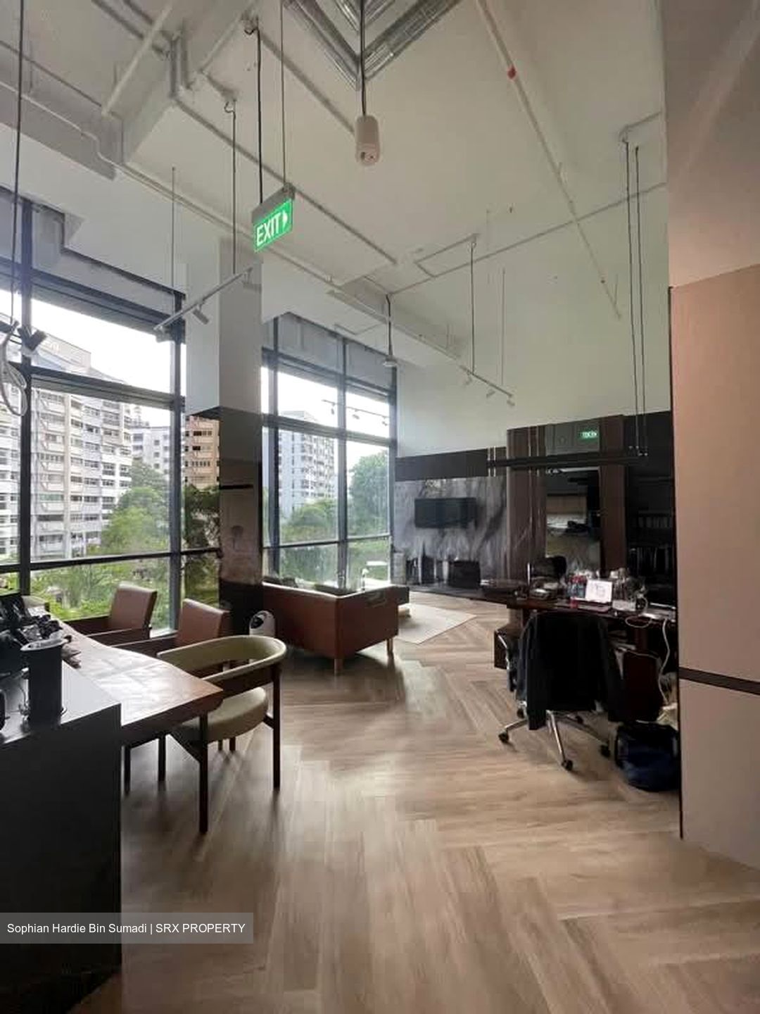Woods Square (D25), Office #560992611